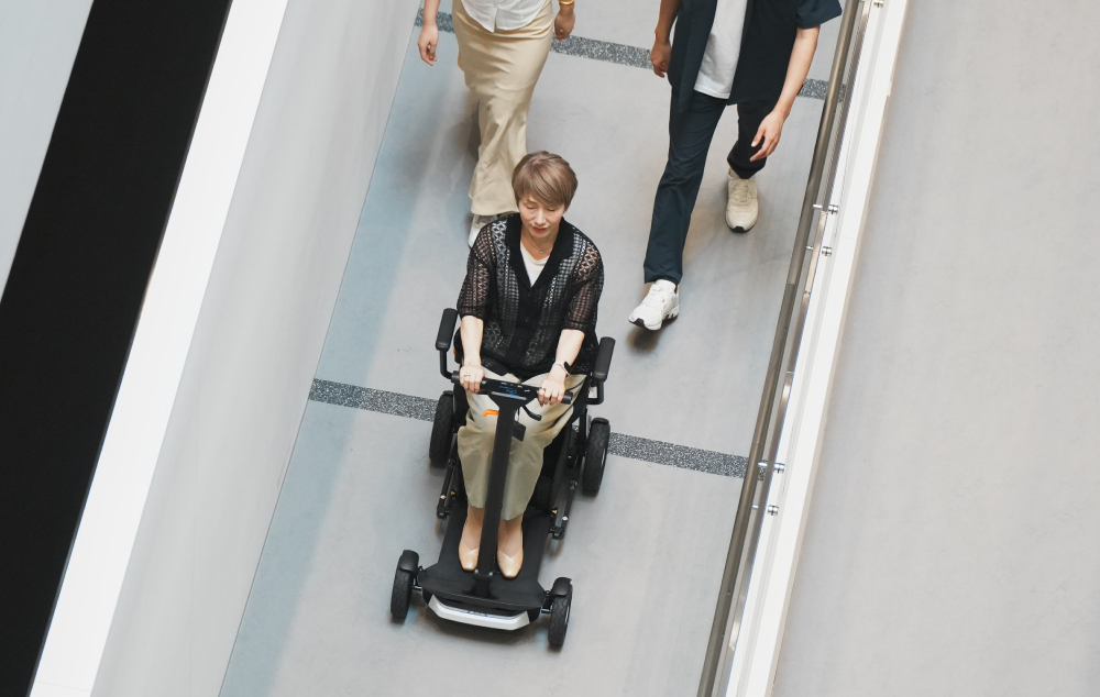 電動モビリティの未来｜ROBOOTERが切り開く新しい移動のカタチ